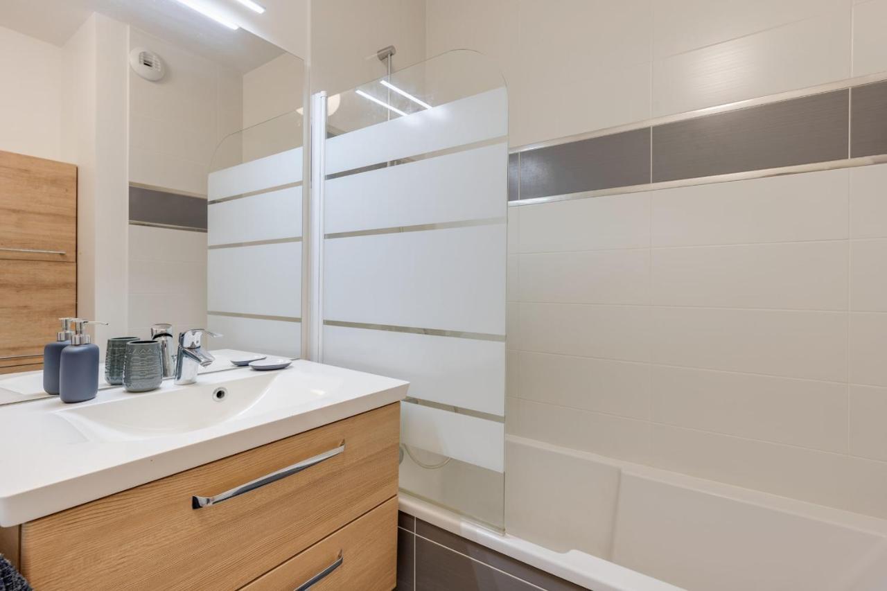 Au Fil Du Thiou - 2 Bedrooms - Parking Аннесі Екстер'єр фото